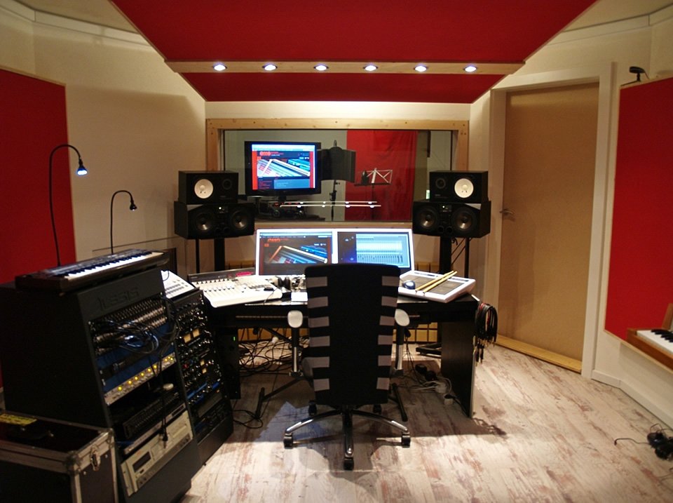 Studio Design Digital Natural Sound